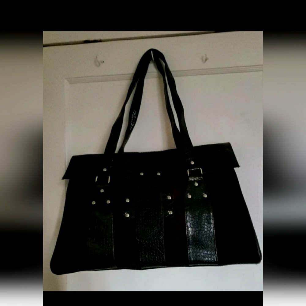 Women's shoulder bag